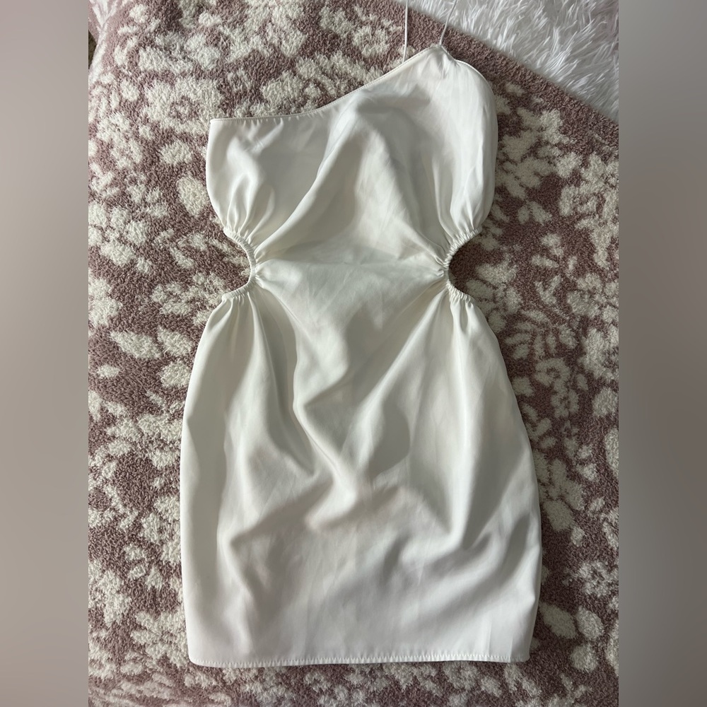 Mini Cutout Dress (Zara)